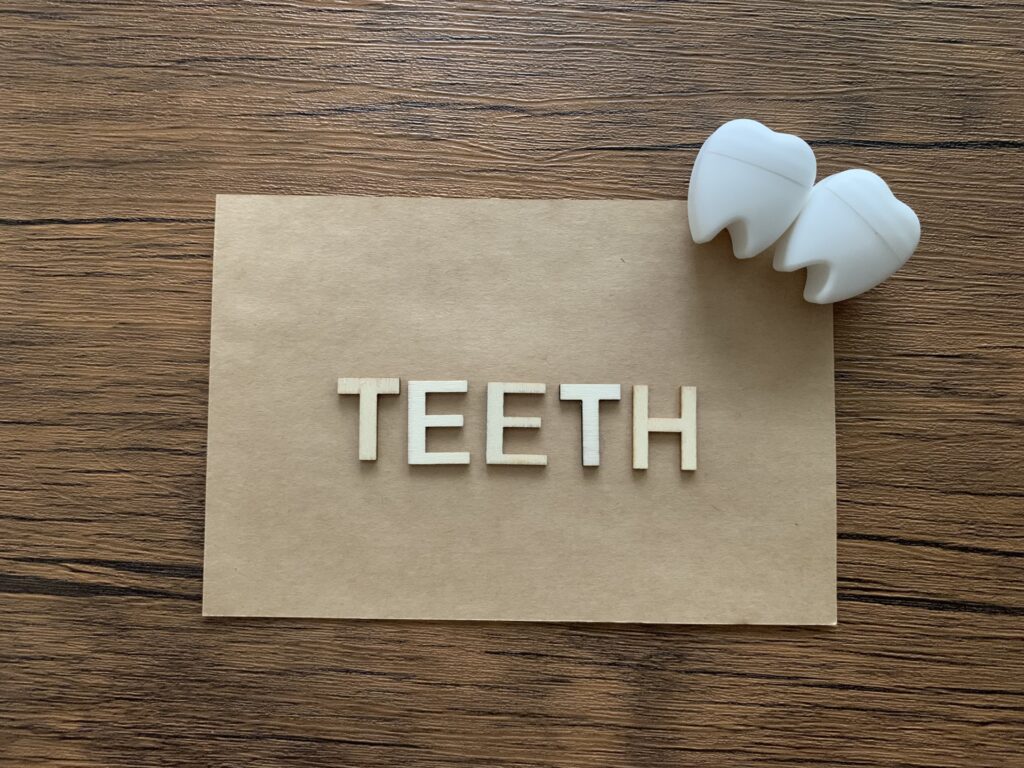 出っ歯の部分矯正で抜歯は必要？